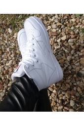 Женские зимние кроссовки Reebok classic высокие на меху, белые (арт.6073-3) Женские зимние кроссовки Reebok classic высокие на меху, белые (арт.6073-3)